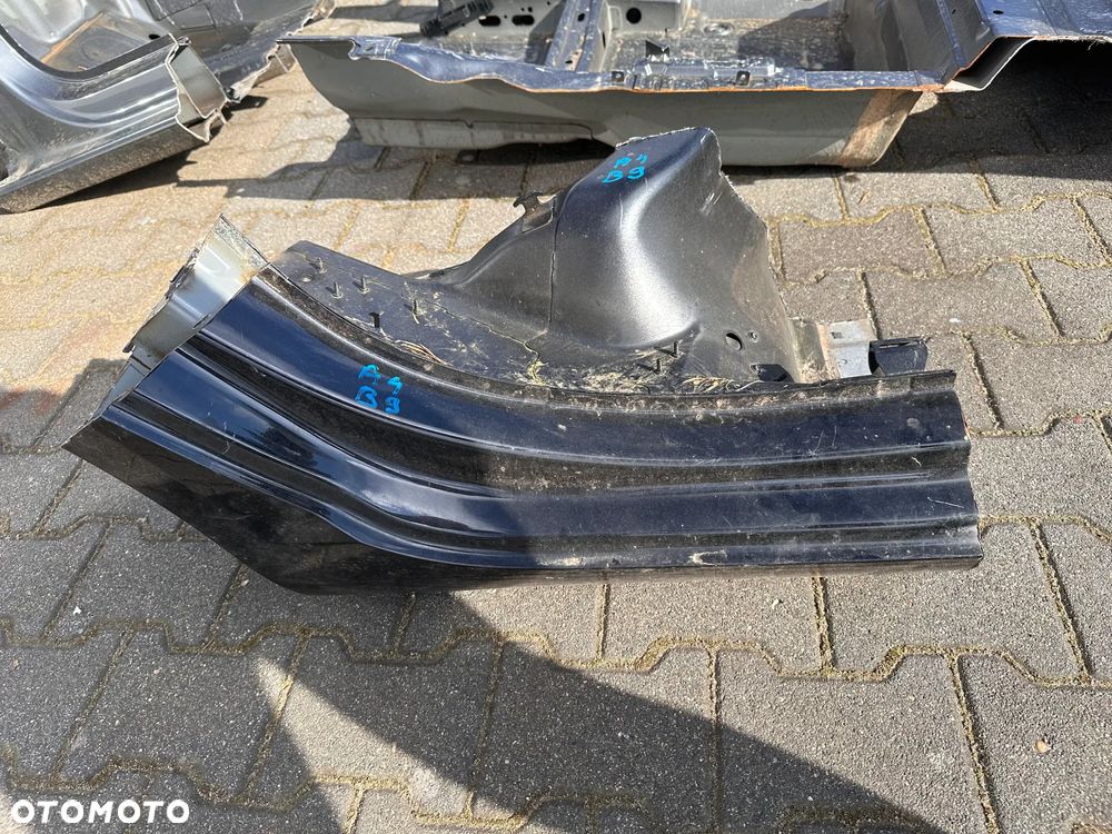 Audi A4 B9 8W próg prawy tył - 2