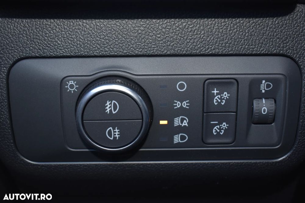 Ford Kuga - 20