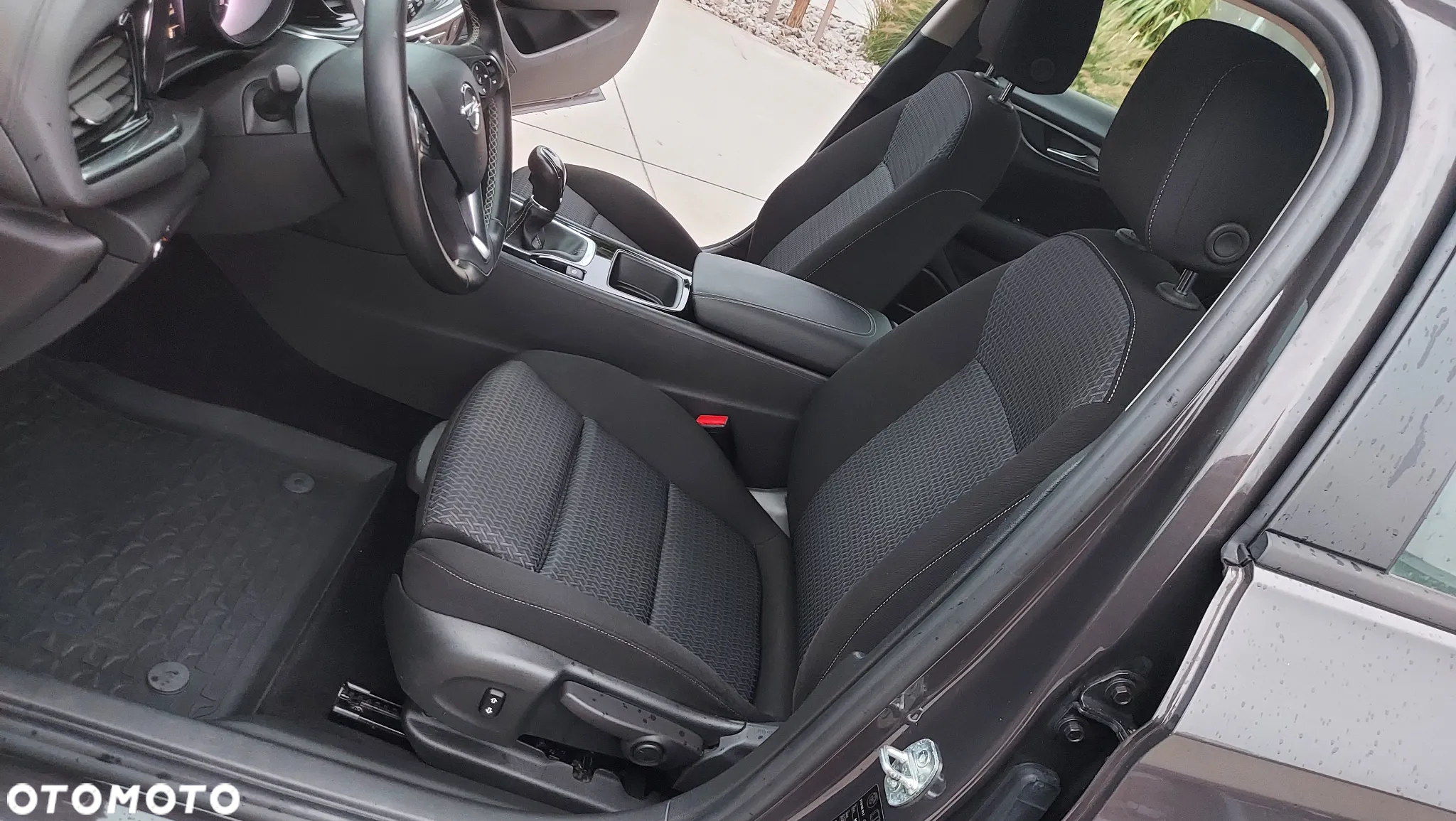 Opel Insignia Grand Sport 1.5 Diesel Business Elegance - 16