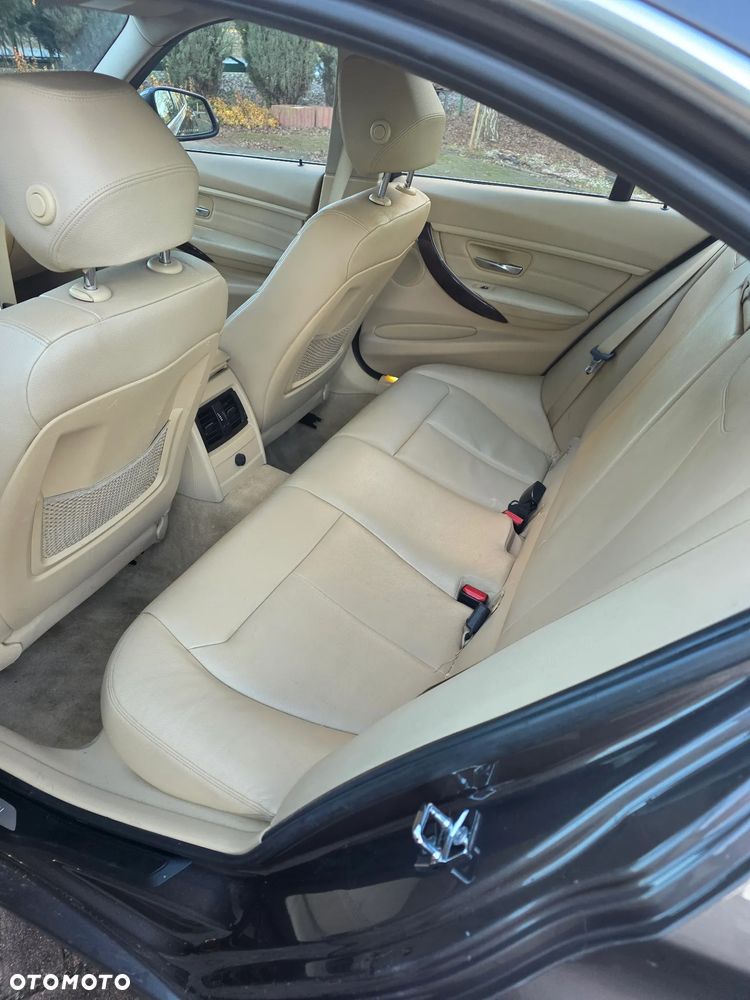 BMW Seria 3 - 4