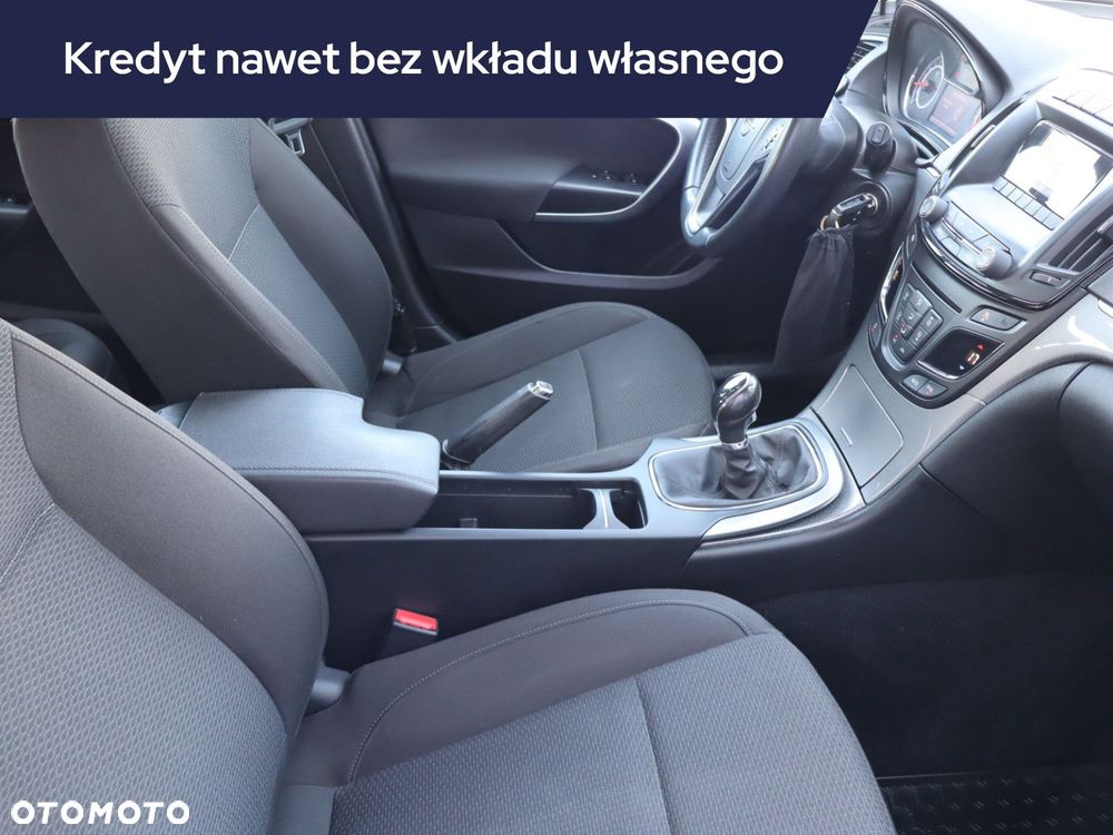 Opel Insignia - 11