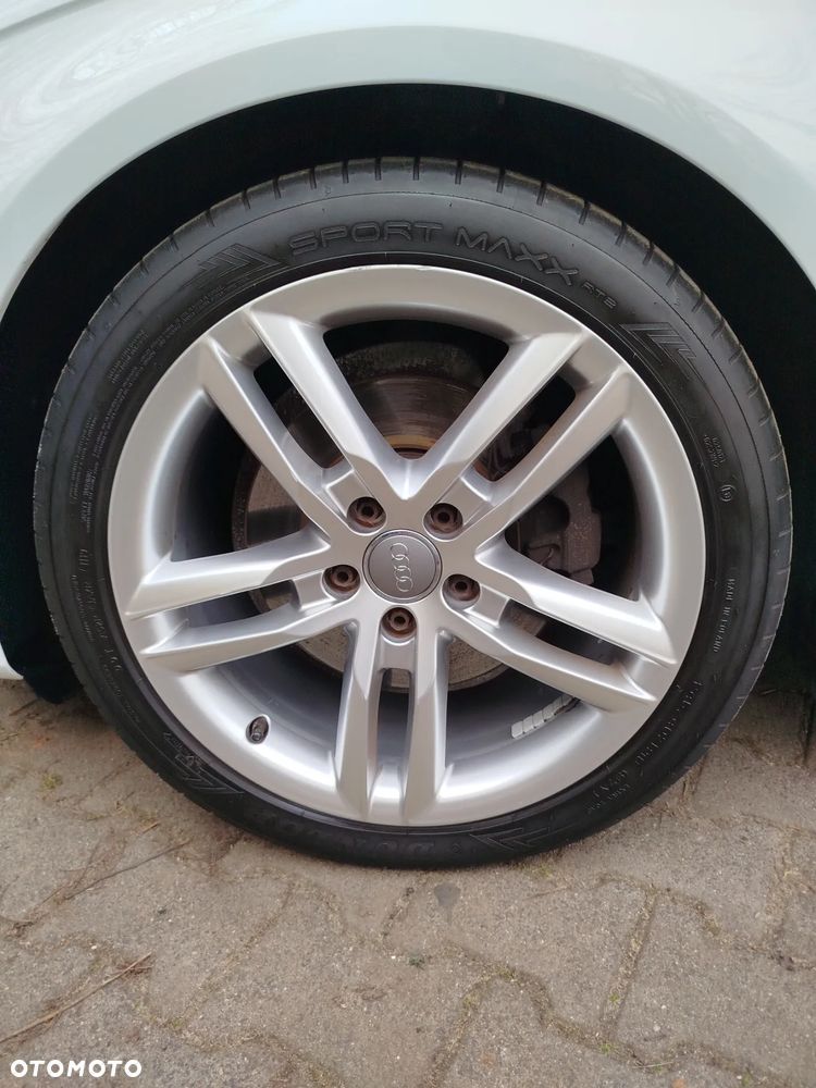 Audi A4 Avant 2.0 TDI DPF Ambiente - 5