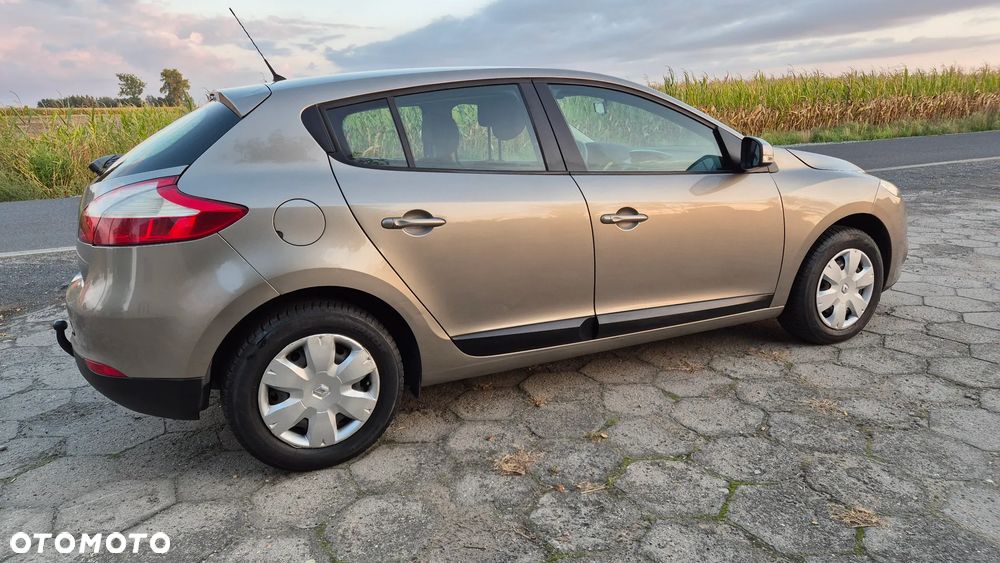 Renault Megane - 19