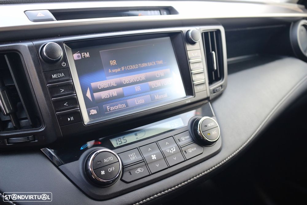 Toyota RAV4 2.0 D-4D Comfort - 31