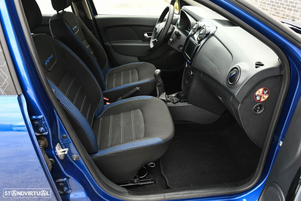 Dacia Sandero - 9