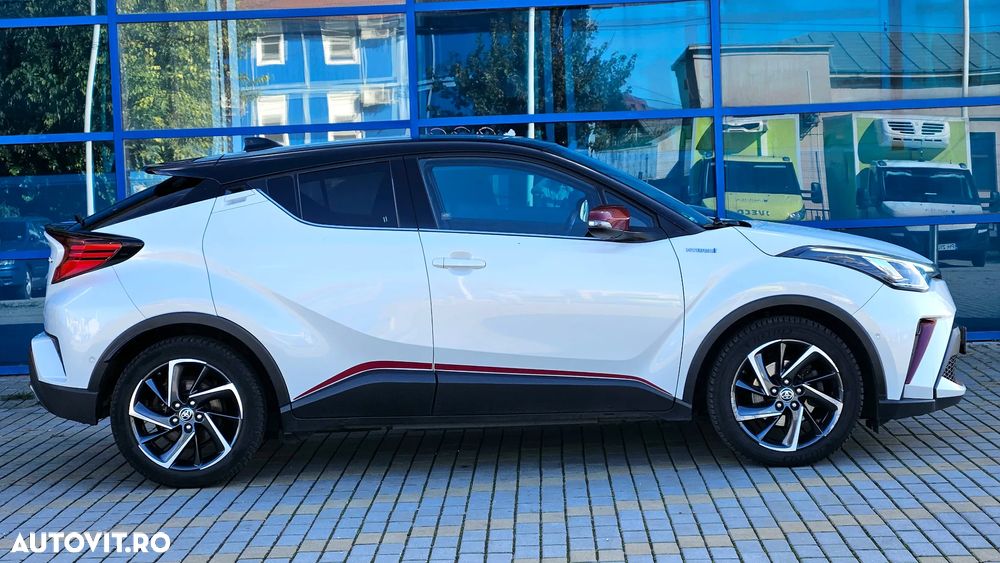 Toyota C-HR 2.0 Hybrid Lounge Premiere - 4