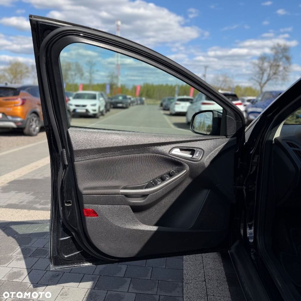 Ford Focus - 16