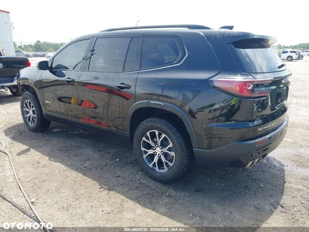 GMC Acadia - 3