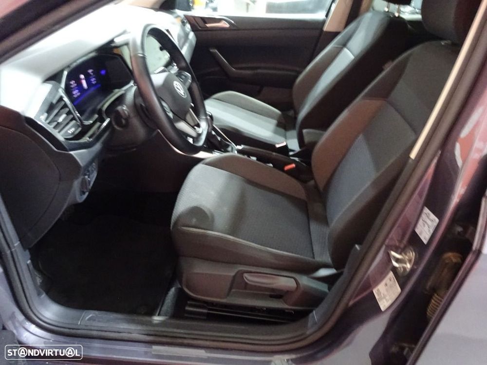 VW Taigo 1.0 TSI Urban DSG - 11