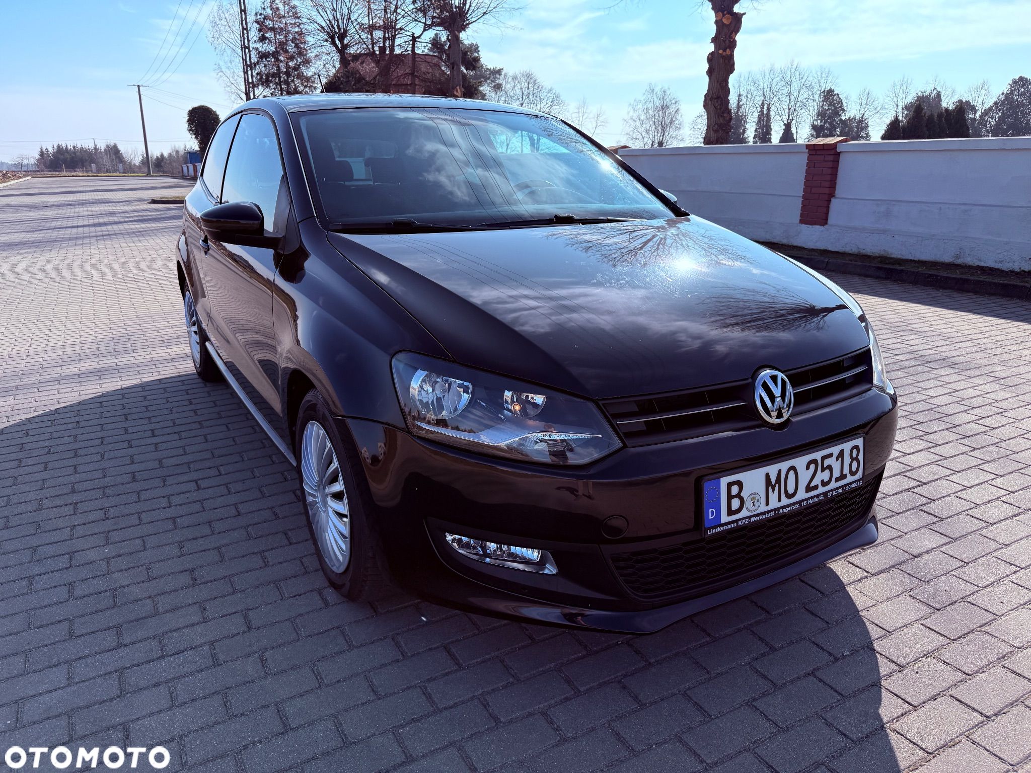 Volkswagen Polo - 1