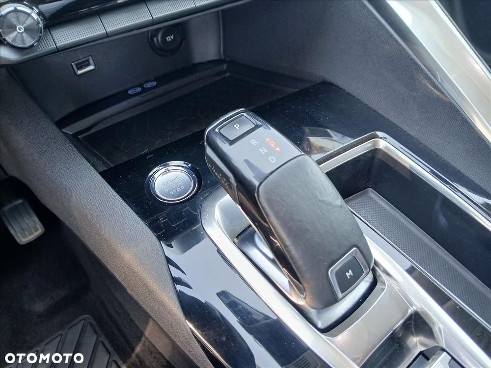 Peugeot 5008 - 21
