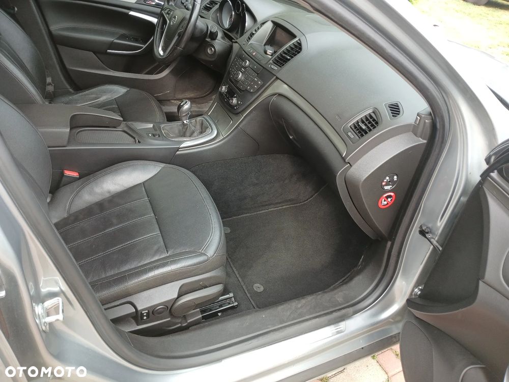 Opel Insignia 1.6 Turbo Cosmo - 13