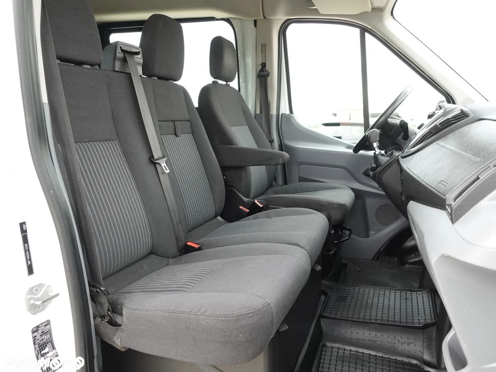 Ford Transit - 19