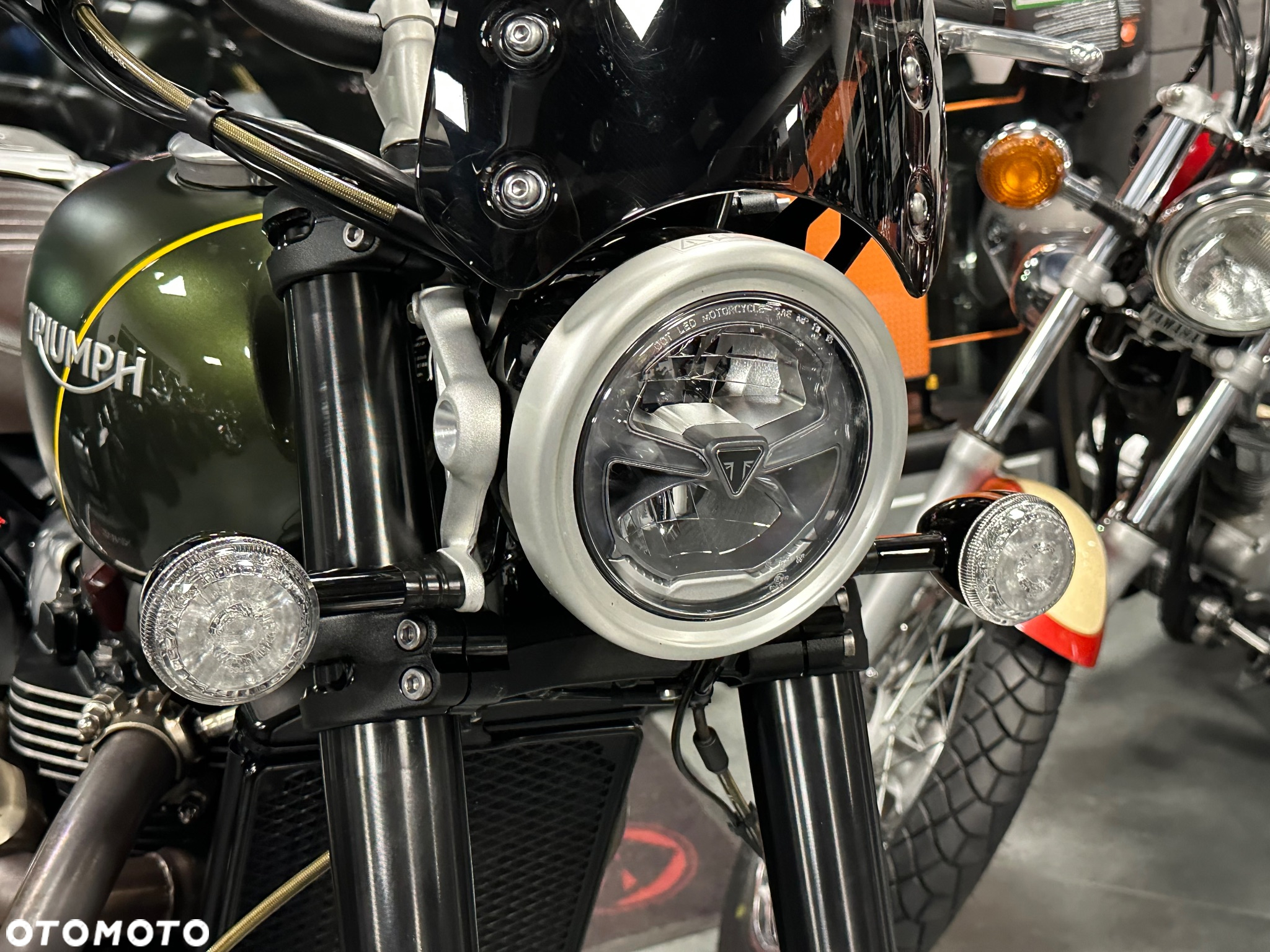 Triumph Scrambler - 19