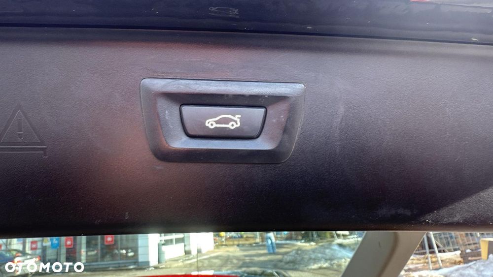 BMW Seria 5 520d Luxury Line - 34