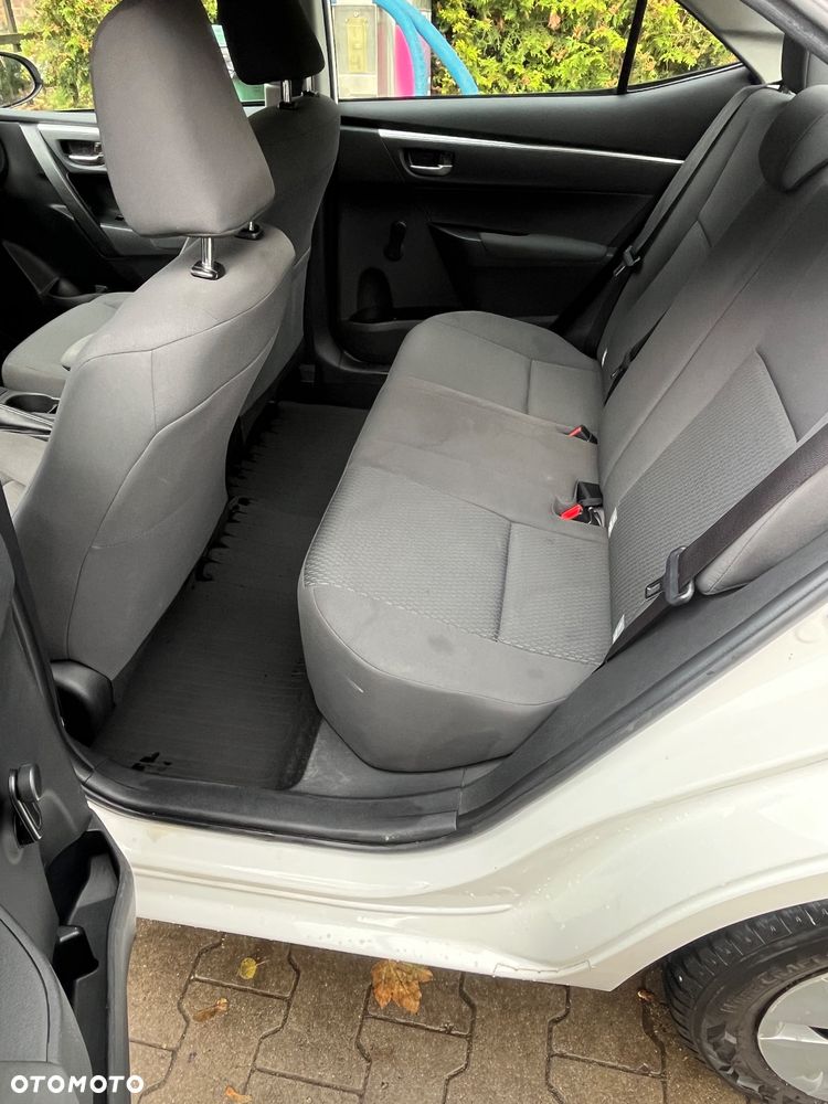 Toyota Corolla 1.33 Active EU6 - 15
