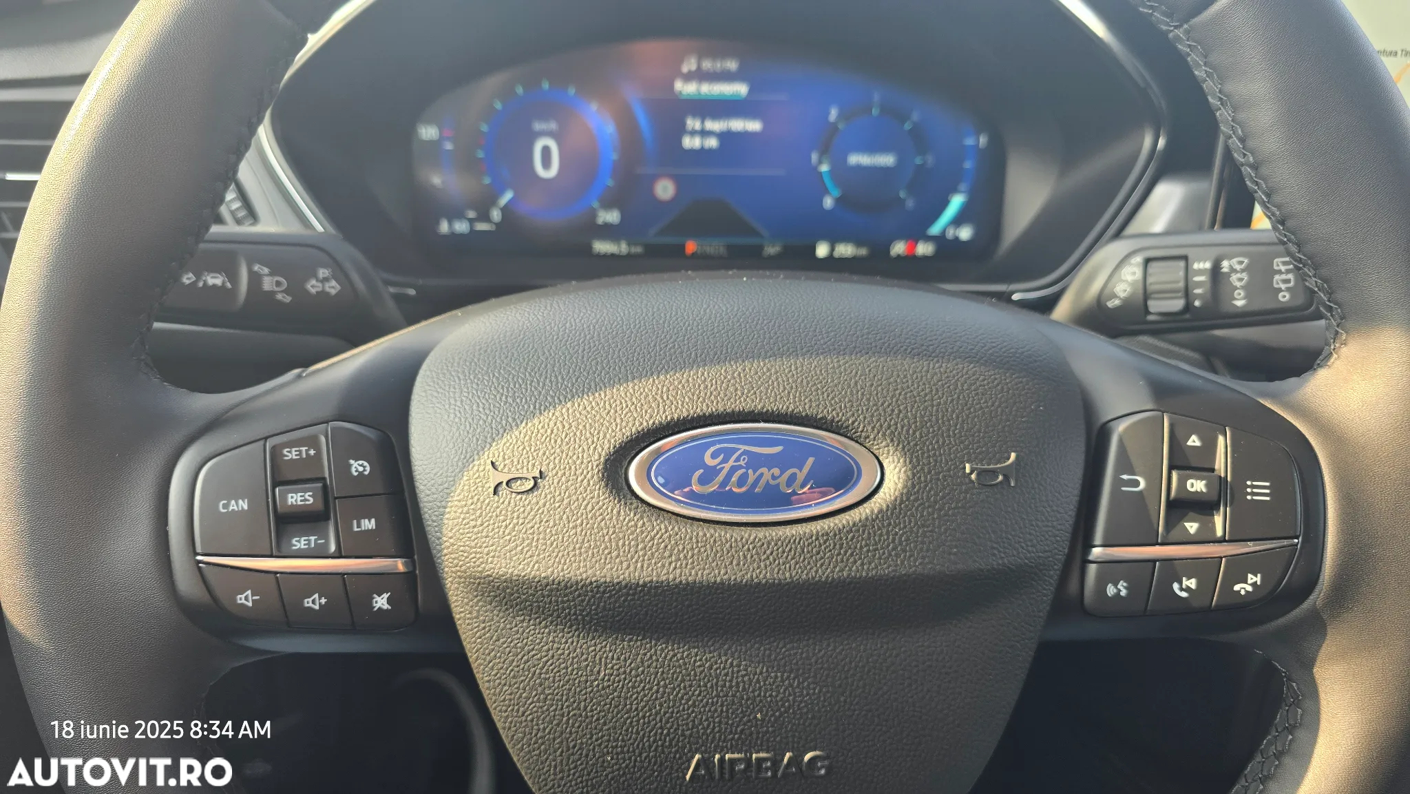 Ford Focus 1.5 EcoBlue 8AT Titanium X - 14