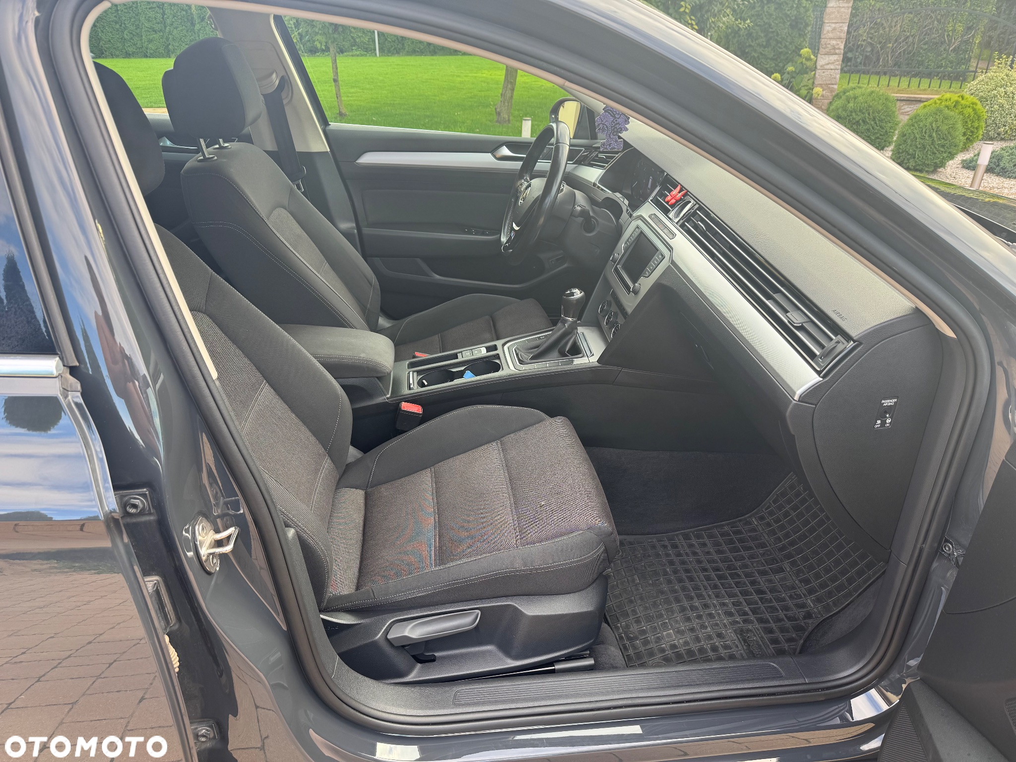 Volkswagen Passat 2.0 TDI BMT Highline - 14