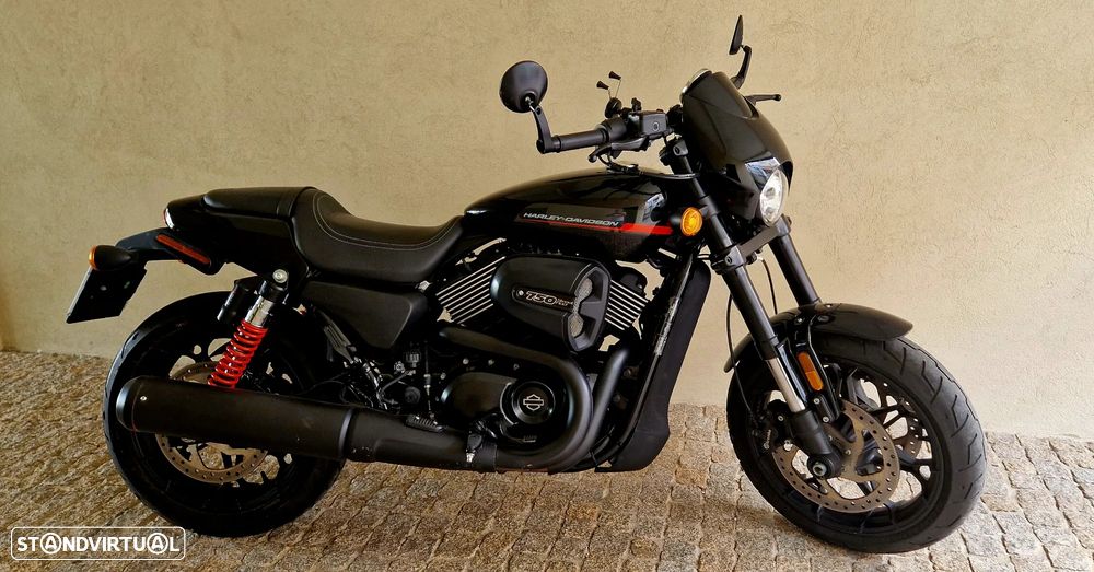 Harley-Davidson Street  750 Street Rod