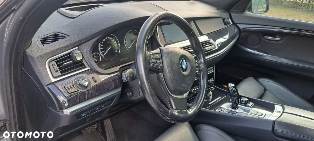 BMW 5GT 530d - 8