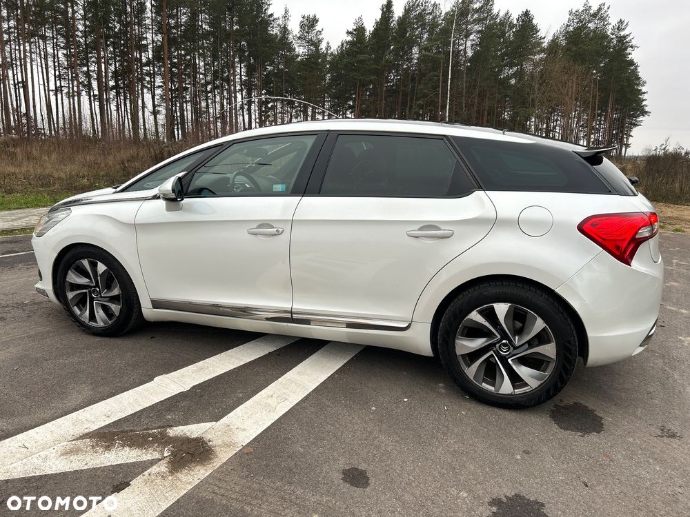 Citroën DS5 2.0 HDi SportChic - 3
