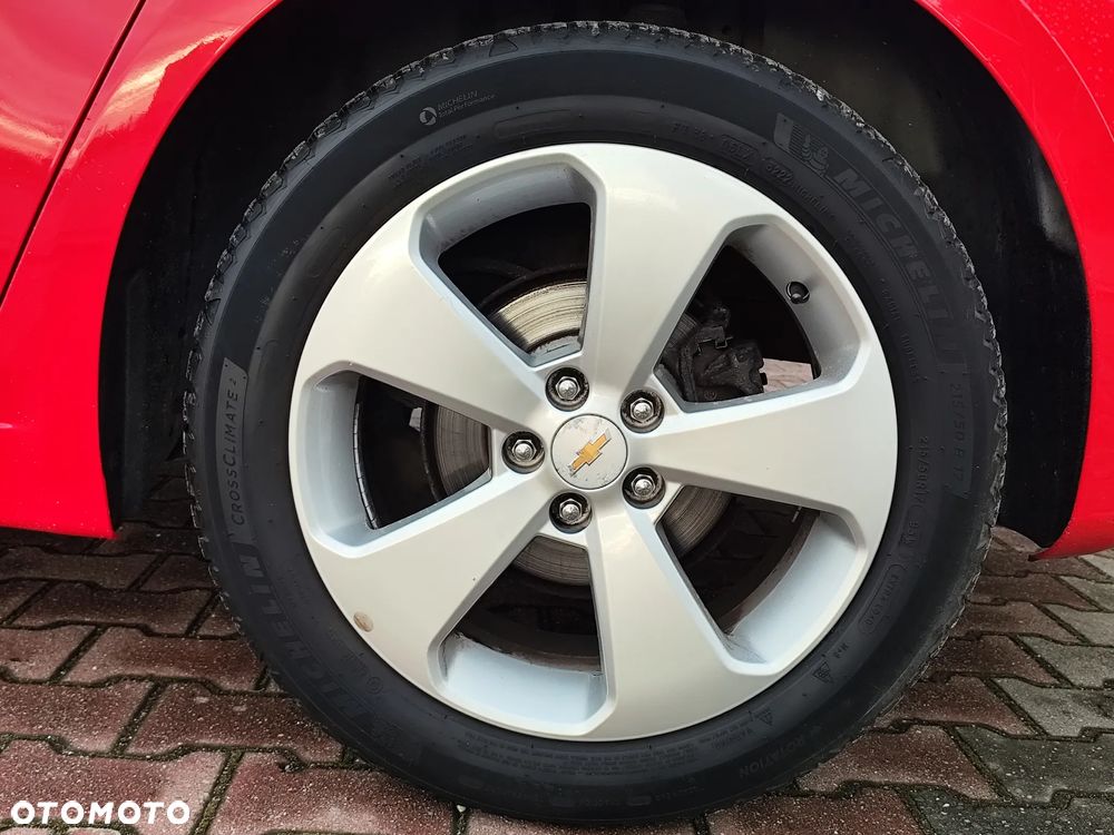 Chevrolet Cruze 1.8 LT - 10