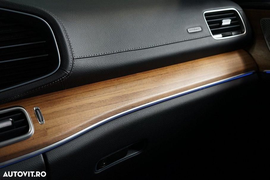 Mercedes-Benz GLS - 38