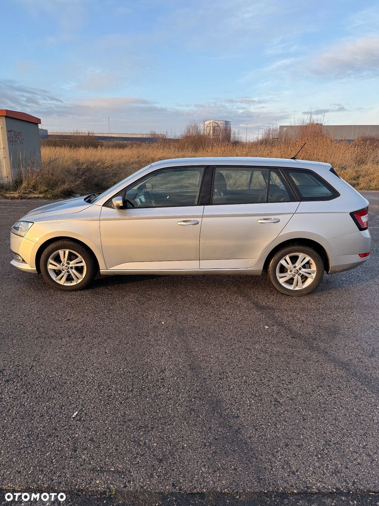 Skoda Fabia 1.0 TSI Ambition - 10