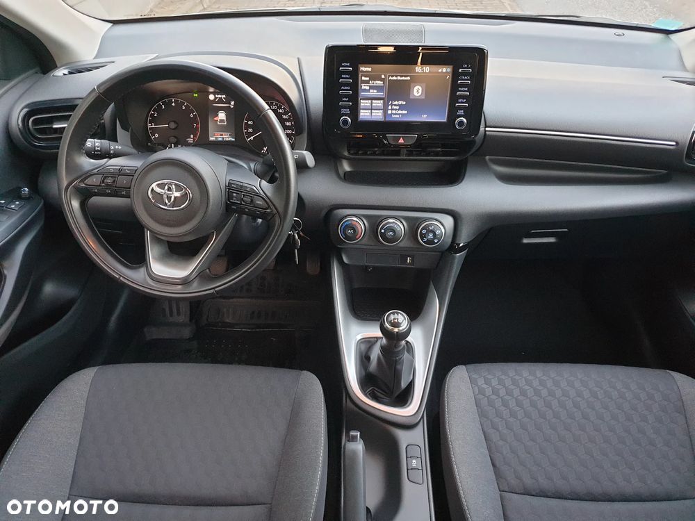 Toyota Yaris 1.0 Comfort - 11