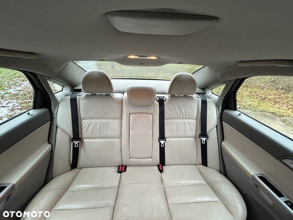 Volvo S40 2.0D Momentum - 10
