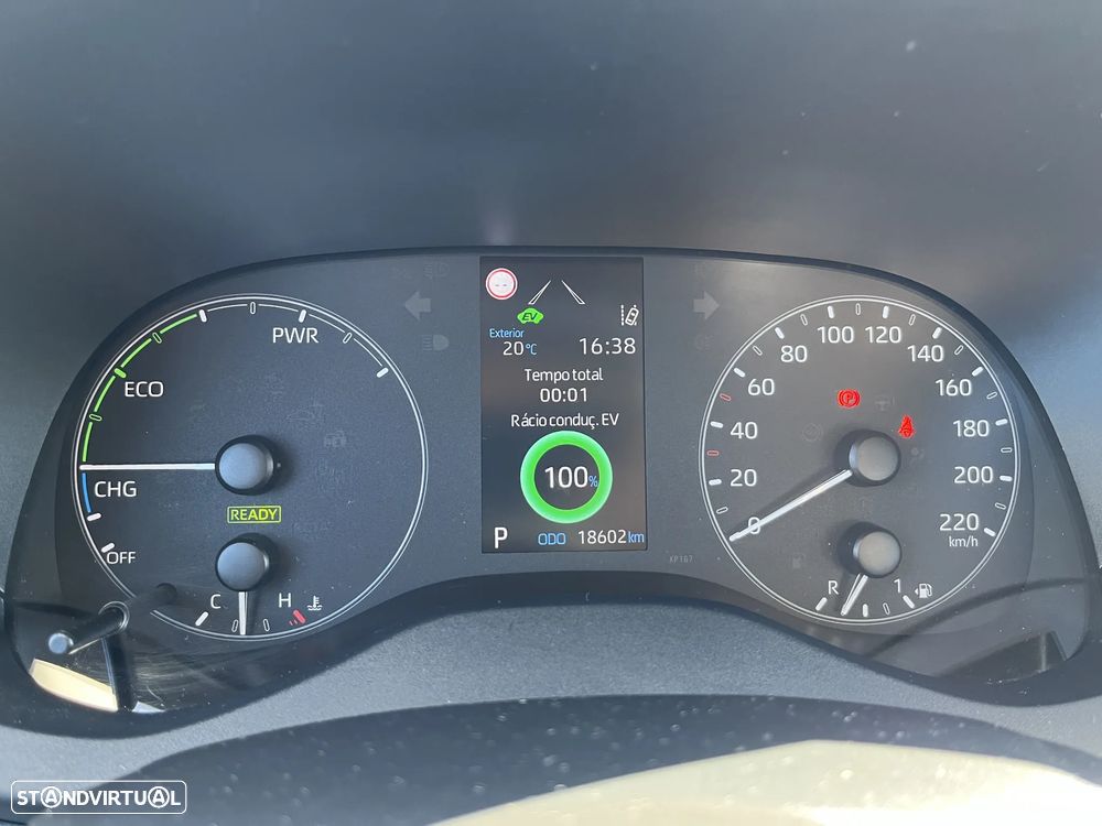 Toyota Yaris 1.5 HDF Comfort Plus - 23