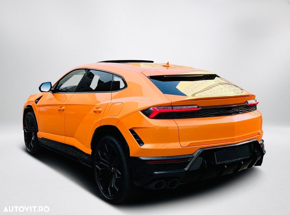 Lamborghini URUS - 4