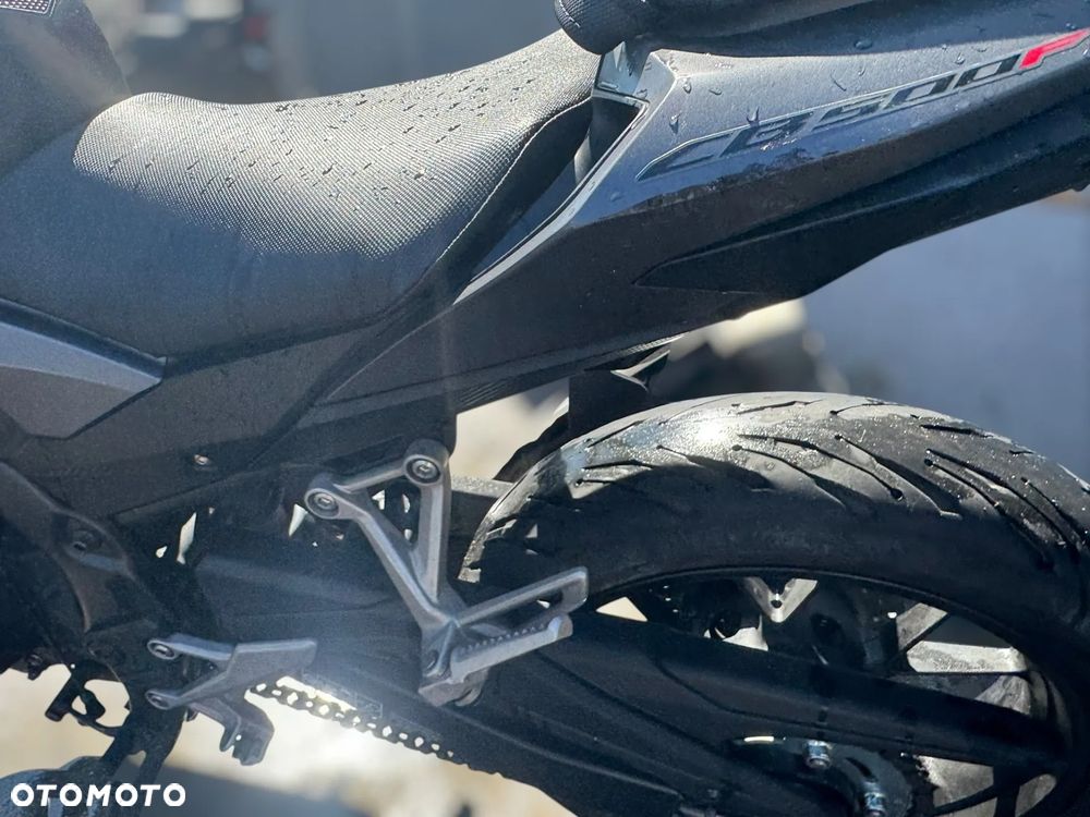 Honda CB - 10