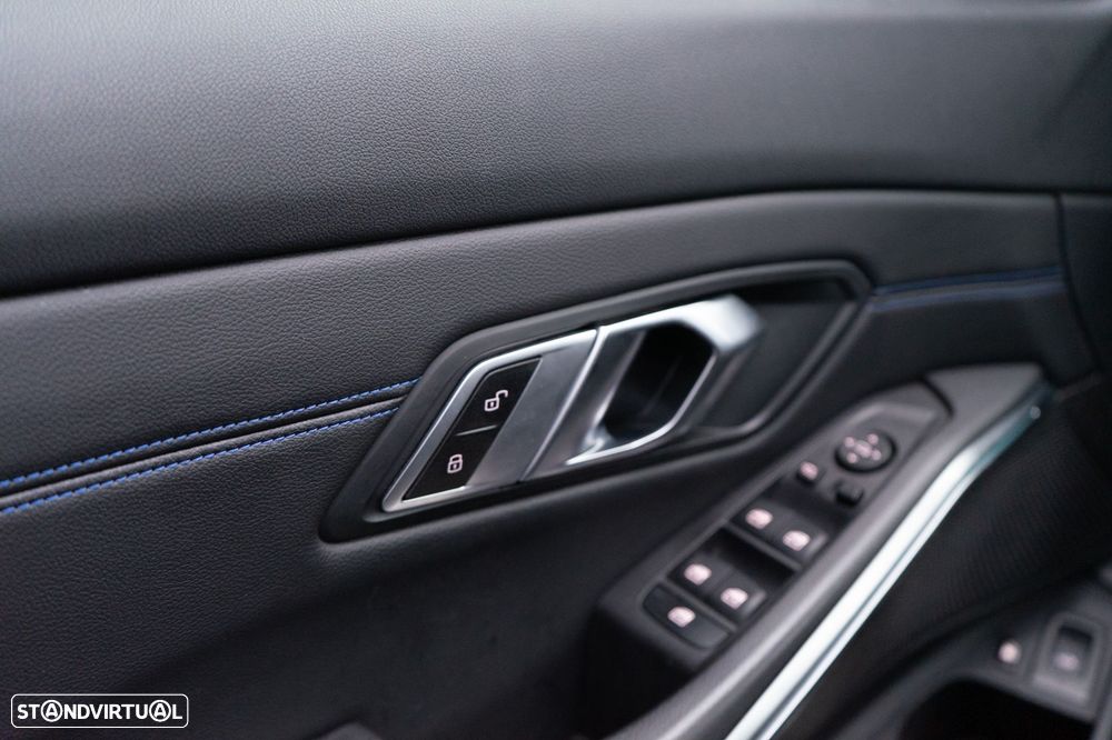 BMW 320 e Pack M Auto - 22