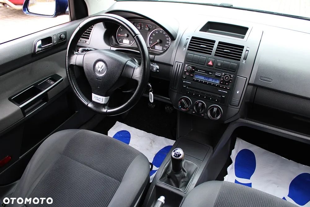 Volkswagen Polo 1.4 Comfortline - 19