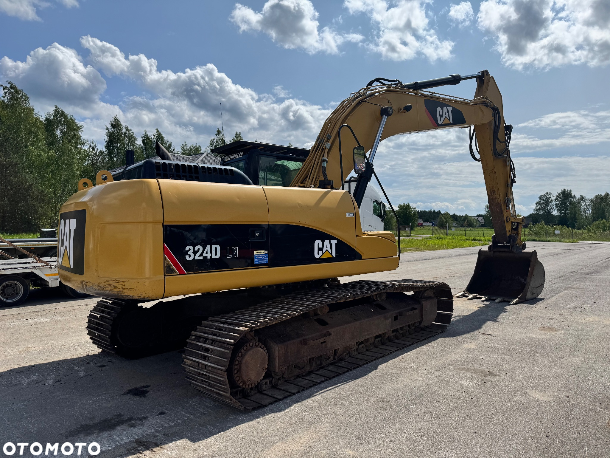 Caterpillar 324D - 6