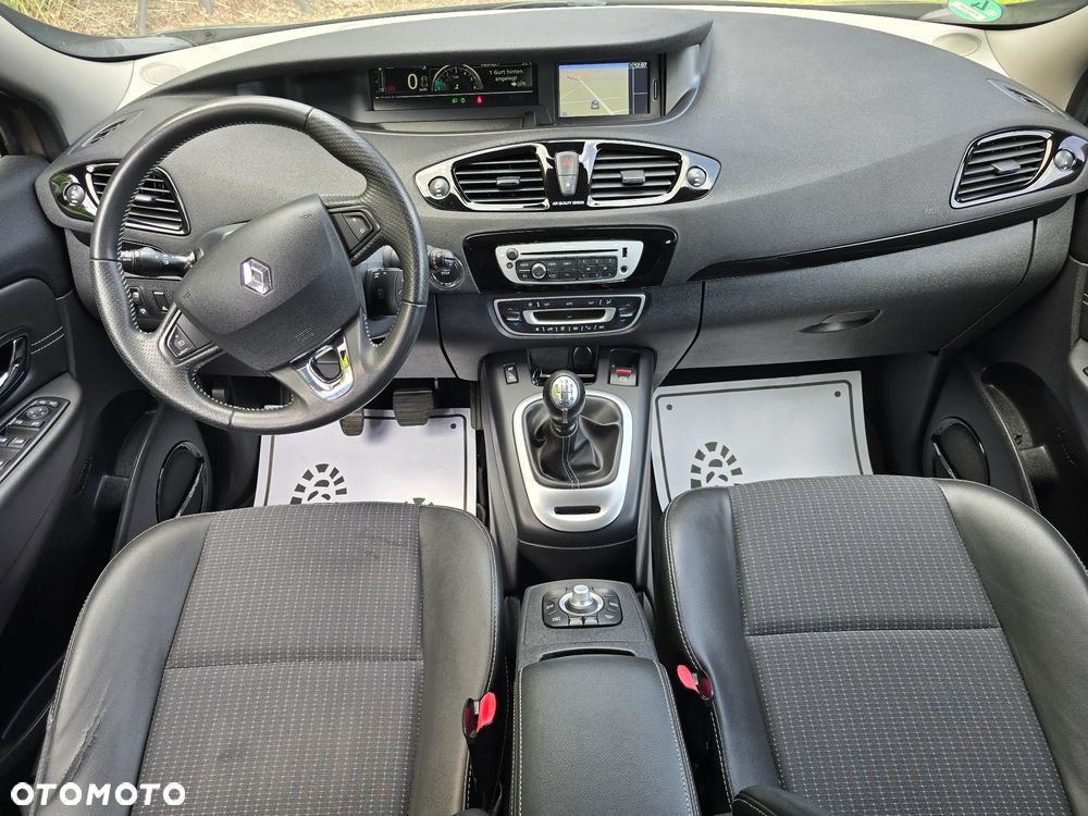 Renault Scenic dCi 130 FAP Start & Stop Bose Edition - 26