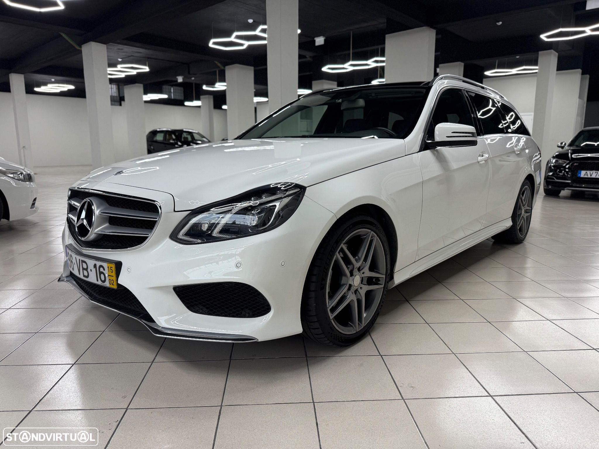 Mercedes-Benz E 300 Bluetec Hybrid Avantgarde - 1