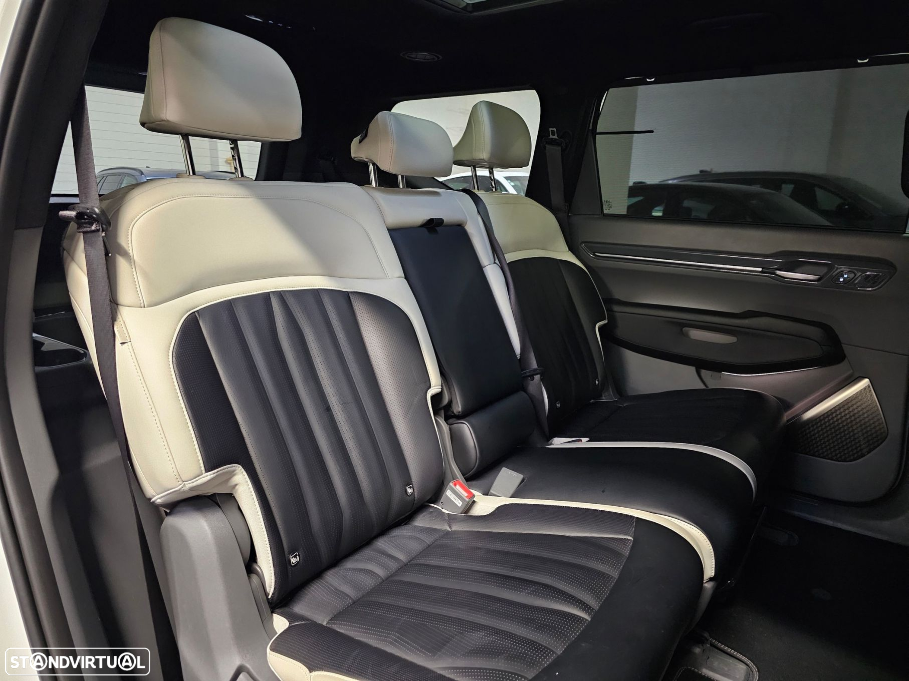 Kia EV9 98.8 kWh GT-Line AWD - 25