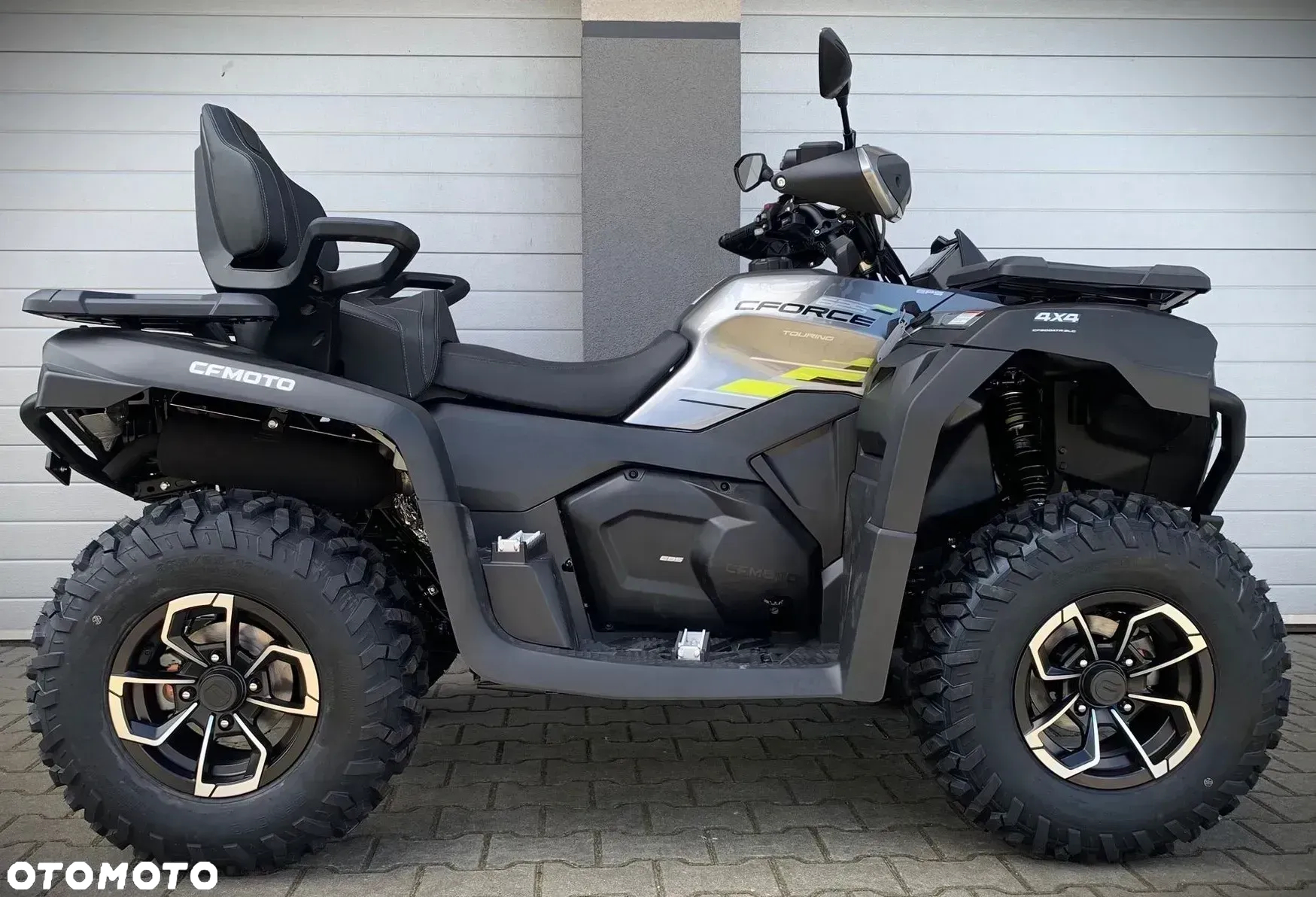 CFMoto CForce - 14