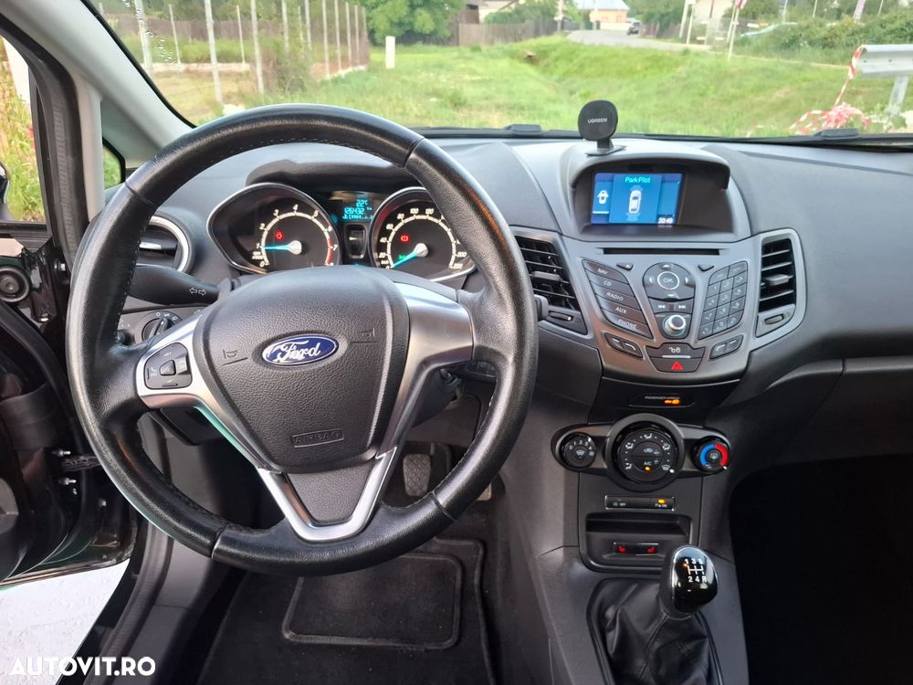 Ford Fiesta 1.0 EcoBoost S&S TITANIUM - 16