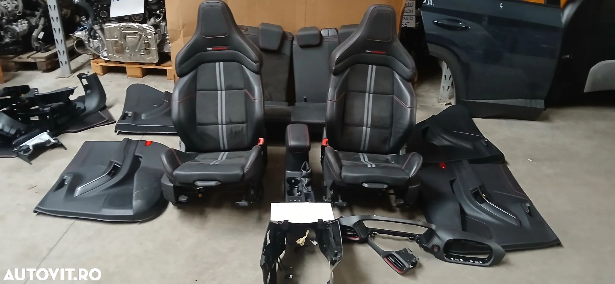 Interior de piele complet ST-LINE Ford Puma  2023 - 1