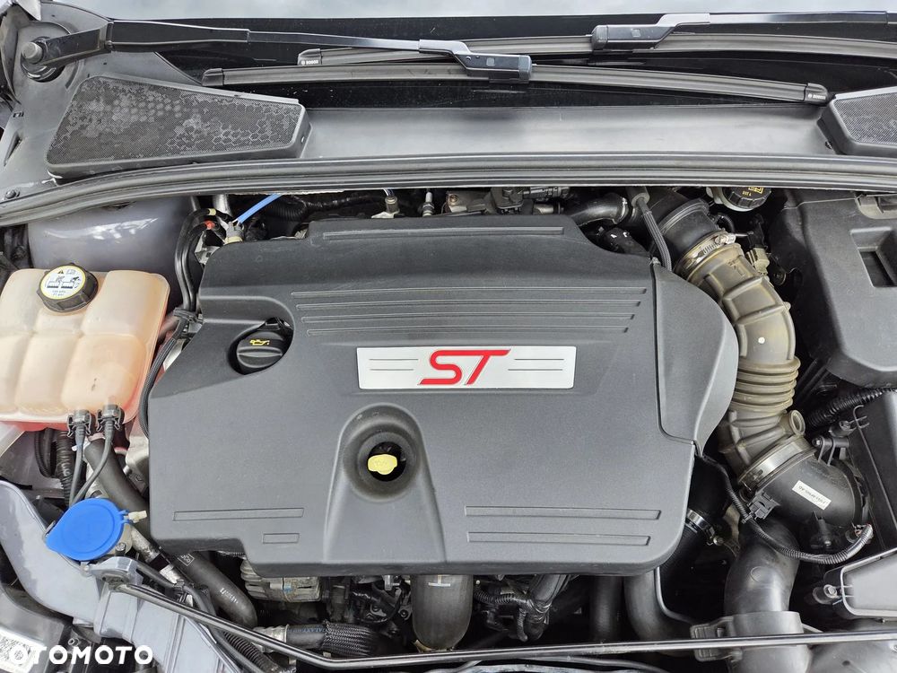 Ford Focus 2.0 TDCi ST - 21