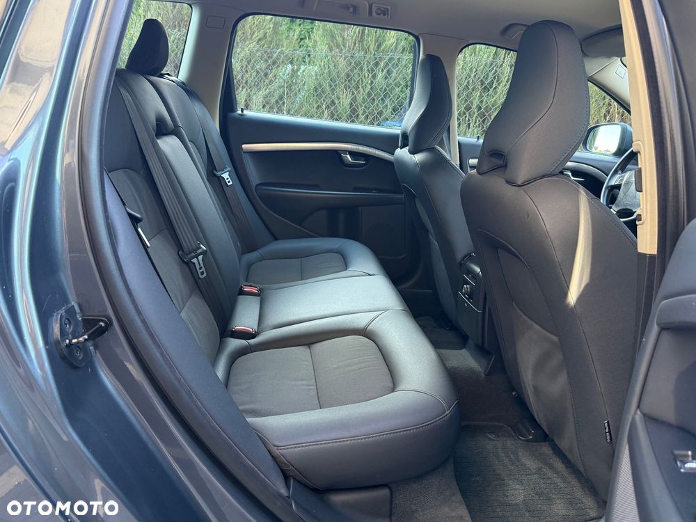 Volvo V70 2.0 - 21