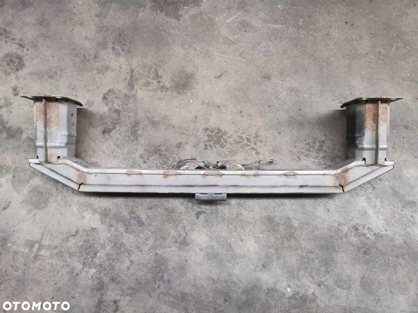 BELKA POD ZDERZAK LAND ROVER FREELANDER II 06-12 - 2
