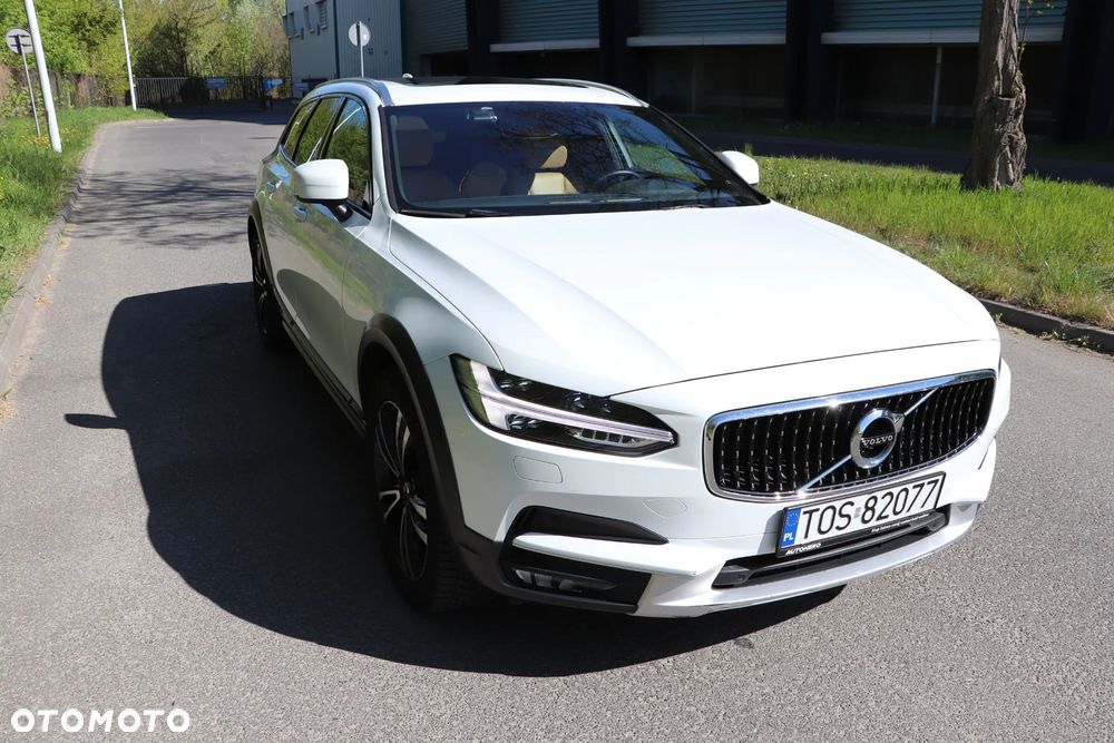 Volvo V90 Cross Country T5 Geartronic Momentum Pro - 3