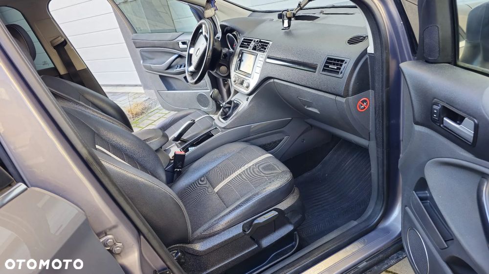 Ford Kuga 2.0 TDCi Titanium - 15