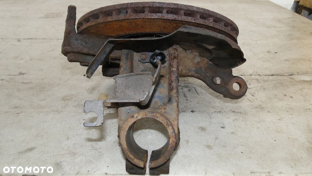 SKODA FABIA II 2 ROOMSTER PIASTA ZWROTNICA TARCZA PRAWA PRZÓD PRZEDNIA 1.2MPI - 3