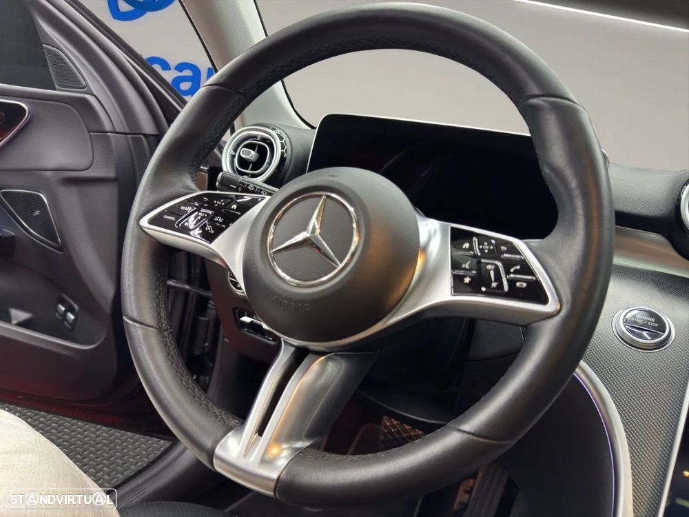 Mercedes-Benz C 300 e T 9G-TRONIC Avantgarde — fotografia 15