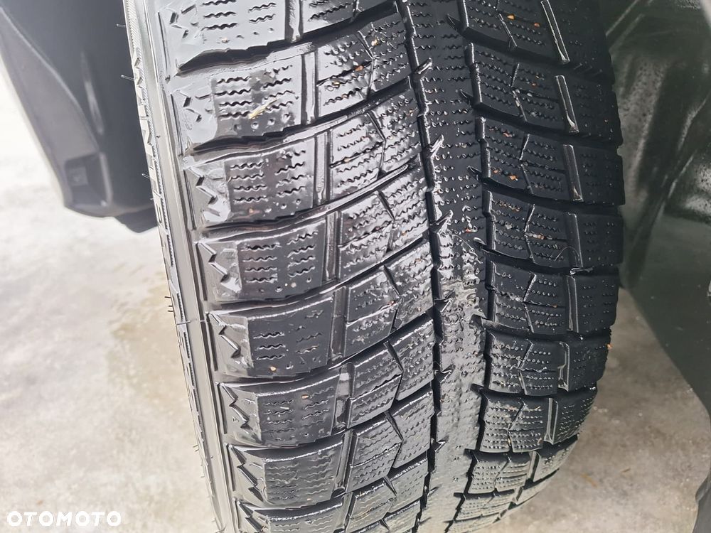 Mercedes-Benz Klasa E 200 CDI DPF BlueEFFICIENCY Automatik Avantgarde - 12